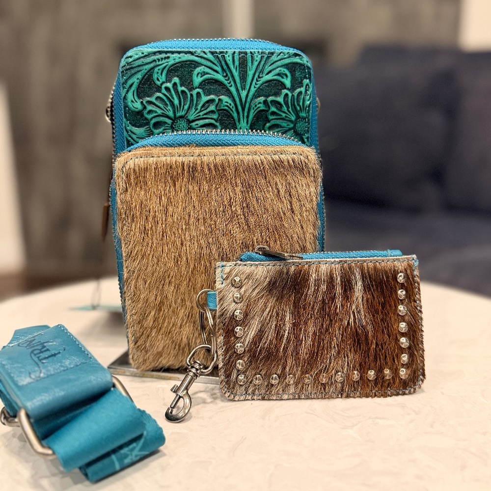 Trinity Ranch Genuine Hair-On Cowhide /Tooled Phone Purse w/ Coin Pouch TQ (B)